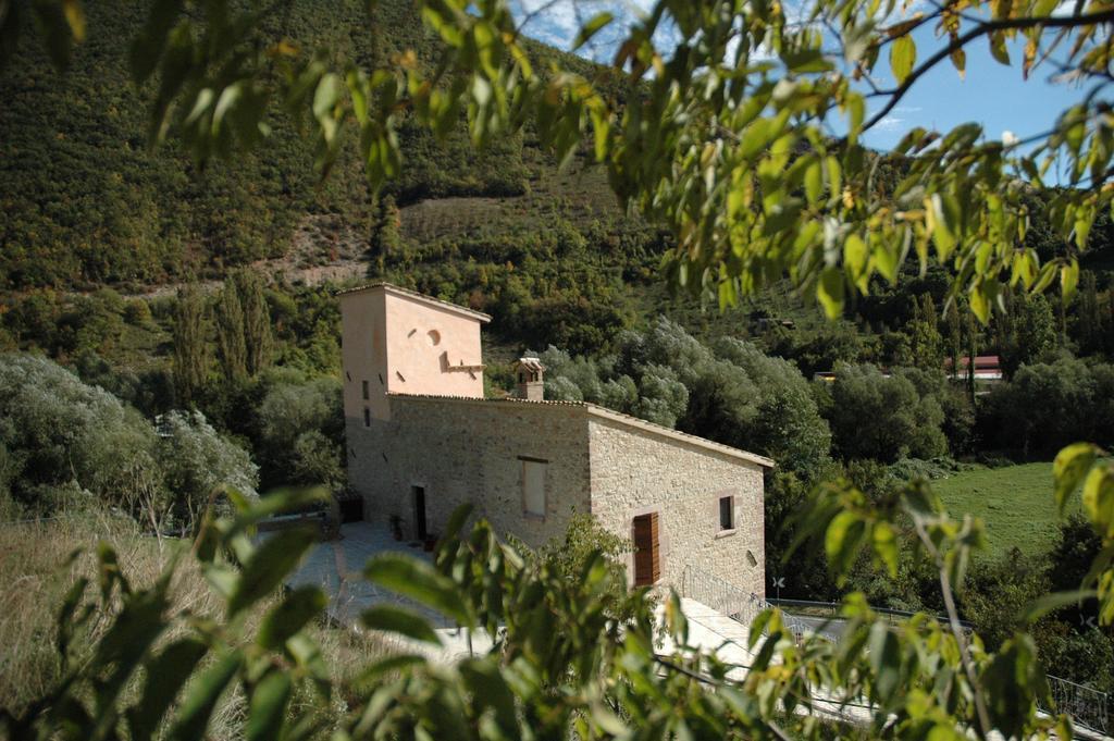 Agriturismo Casale La Palombara Villa Cerreto di Spoleto Exterior photo